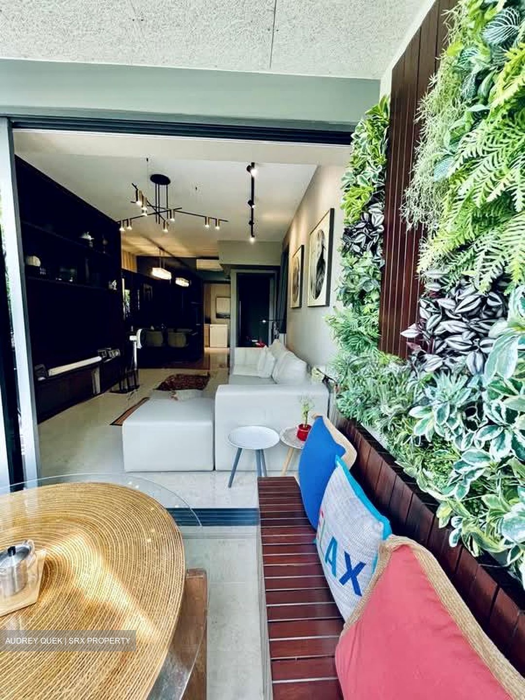 Seaside Residences (D15), Apartment #579111681